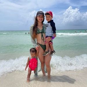 Meet your Posher, Belen